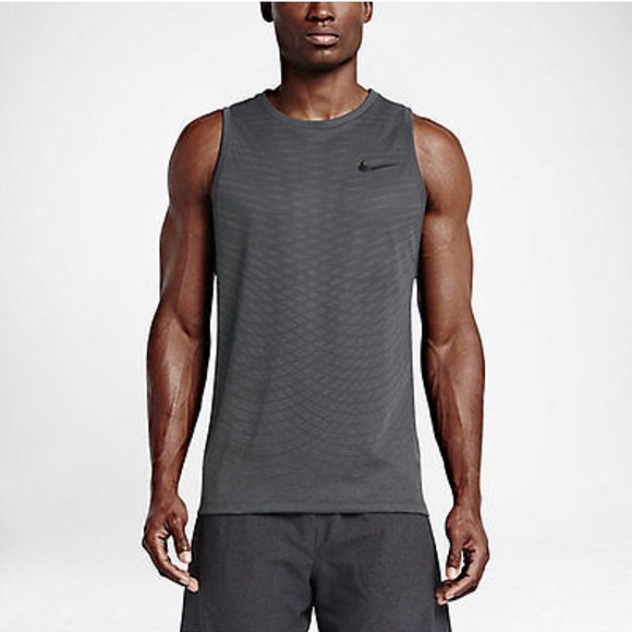 nike men's dri fit sleeveless shirt